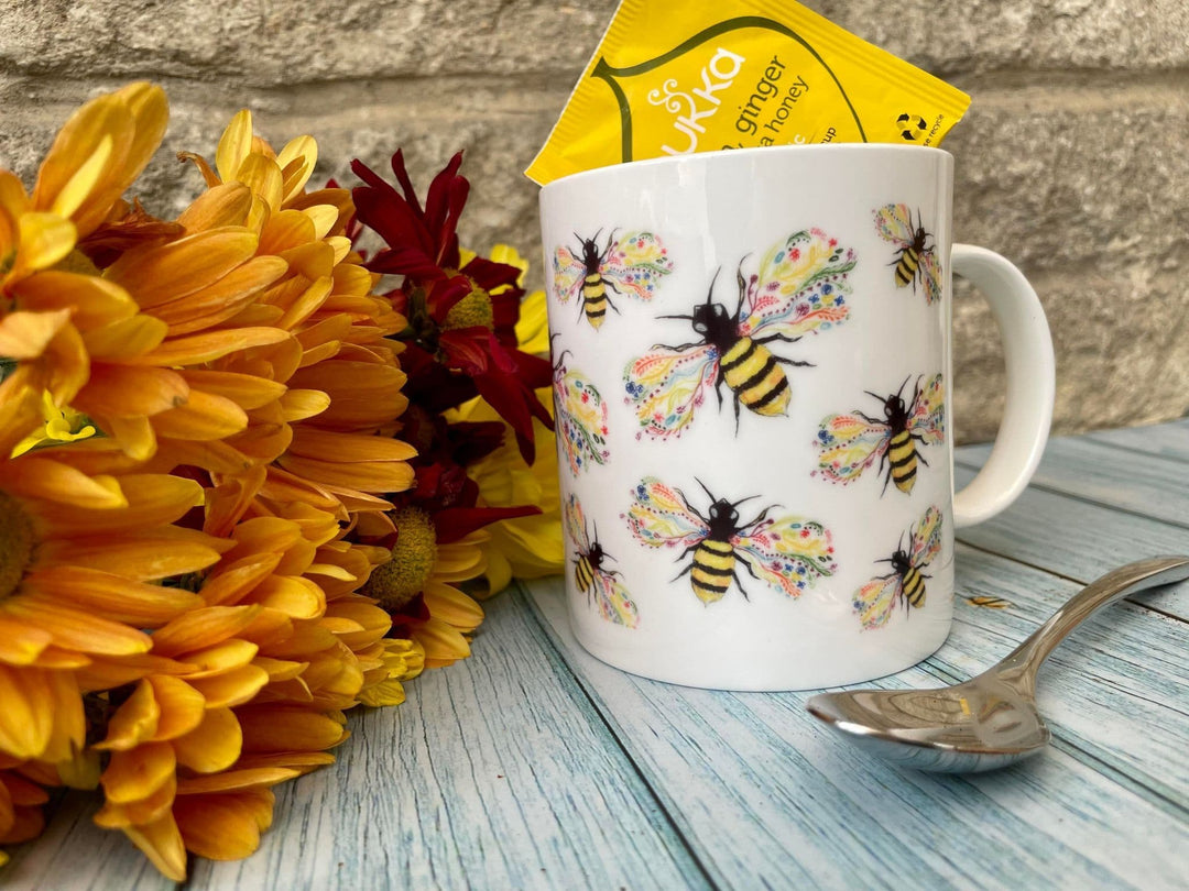 BEE FRIENDLY LARGE BONE CHINA MUG