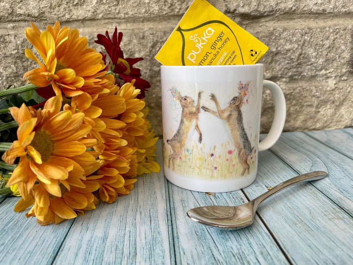 BOXING HARES LARGE BONE CHINA MUG