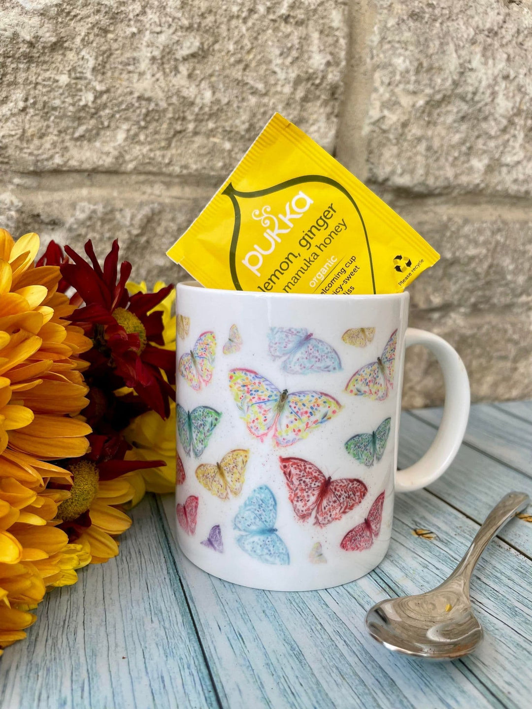 BUTTERFLY LARGE  BONE CHINA MUG