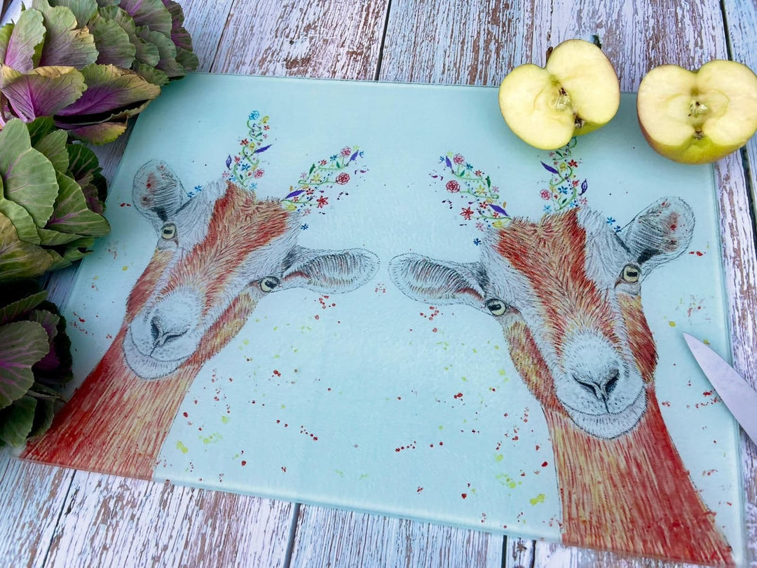 GORDON THE GOAT ECO-CHOPPING BOARD