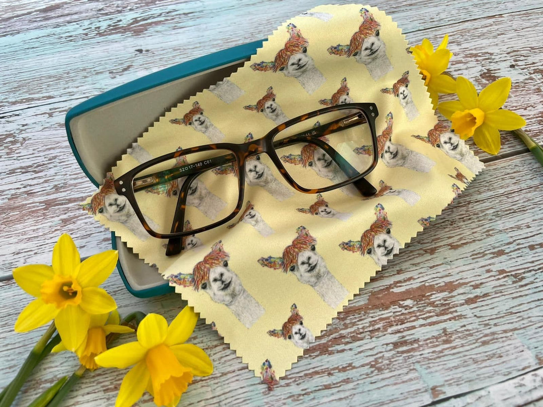 LILY LENS CLOTH